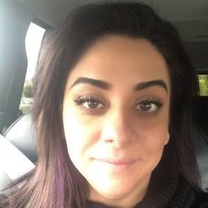 Meet your Posher, Michele